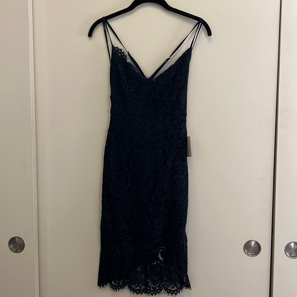 Lulus new navy body on lace dress, small, tags on